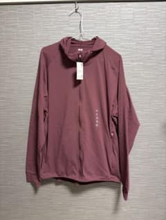 新品未使用　UNIQLO ドライEX UVカットフルジップパーカ XLのサムネイル