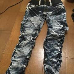ジーパンのサムネイル