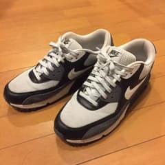 NIKE AIRMAX 90 ESSENTIALのサムネイル