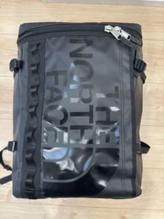 THE NORTH FACE 30リットル バックパック ブラックのサムネイル