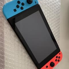 Nintendo Switch 本体 ネオンブルー ネオンレッドのサムネイル
