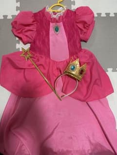 ピーチ姫　コスプレのサムネイル