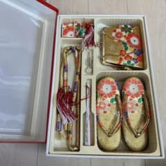 七五三 金色草履 バッグ セットのサムネイル