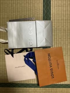 GUCCI LOUIS VUITTON JILLSTUART ショッパーのサムネイル