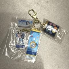 ディズニーシー 25周年カプセルトイ 15周年キーホルダーのサムネイル