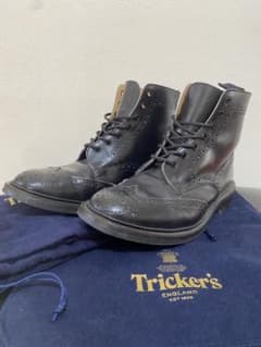 H*o様 Tricker's ウィングチップ ブーツ ブラックのサムネイル