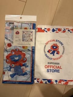 新品未開封ミャクミャクハンカチーフのサムネイル