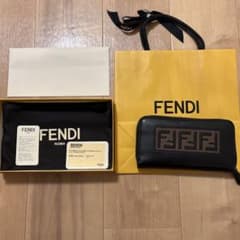 FENDI 長財布　ブラックのサムネイル
