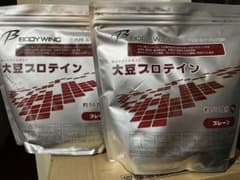 ボディウイング 大豆プロテイン1kg×2袋のサムネイル