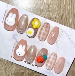 3Dうさぎ❁⃘ネイルチップ❁⃘*.゜のサムネイル