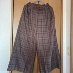 ★ kana さん専用★earthmusic &ecologyワイドパンツのサムネイル