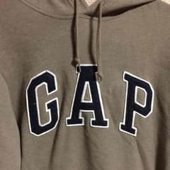 GAP メンズパーカー カーキ色のサムネイル