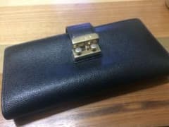FURLA フルラ　長財布のサムネイル