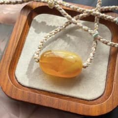 美品天然蜜蝋琥珀 ロイヤルアンバー ペンダントトップ ネックレス 