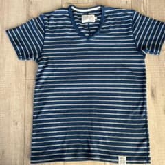 アズールTシャツ。特に目立つ汚れや傷無し。良かったらどうぞ。のサムネイル