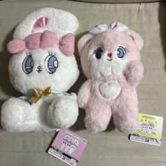 MOMOREI & ESTHER BUNNY ぬいぐるみのサムネイル