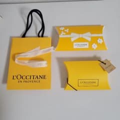 L'OCCITANE ギフトボックスとバッグセットのサムネイル