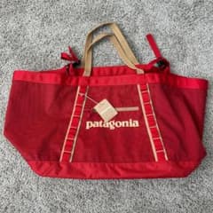 パタゴニア 新品 USモデル ブラックホール ギアトート レッド 61L パタゴニア 新品 USモデル ブラックホール ギアトート レッド 61L