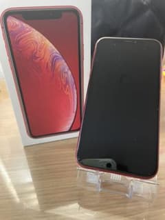iPhone XR  RED 128GBのサムネイル