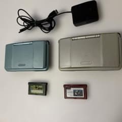 ニンテンドーDS 本体 2台 ソフト2本 セットのサムネイル