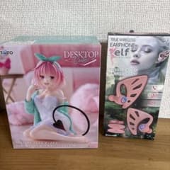 To LOVEru Darkness Momo Figure and Elf Earphone Set