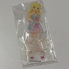 星宮いちご　アイカツ　ねらわれた魔法のアイカツカード　アクリルスタンドのサムネイル