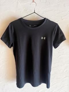 UNDER ARMOUR◇アンダーアーマー◇黒◇レディース半袖Tシャツのサムネイル