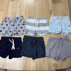 ベビーギャップ　6-12ヶ月　ショートパンツのサムネイル