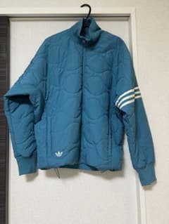 adidas originalsダウンジャケットのサムネイル
