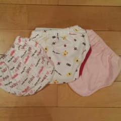 みお様専用☆トイレトレーニングパンツ  80 3枚セットのサムネイル