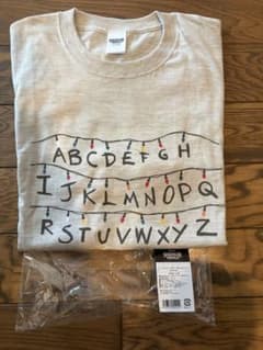 【新品・完売品】公式STRANGER THINGS Tシャツのサムネイル