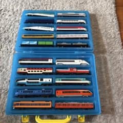 Nゲージ鉄道模型 24両セットのサムネイル