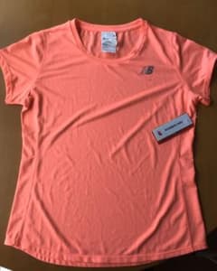 ニューバランス　Tシャツ レディース　Lサイズのサムネイル