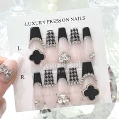 現品 ネイルチップ ロング ピンク ワンホン スナ系 クローバー 千鳥柄