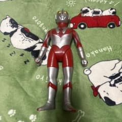 ウルトラマン フィギュア 1988年BANDAI 約30cm 赤銀 - メルカリ
