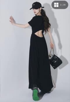 ANDREA & CO. バックカットラップワンピースブラックFサイズ 試着のみ ANDREA & CO. バックカットラップワンピースブラックFサイズ 試着のみ