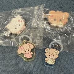 新品⭐︎mikko リルアラモード ムース ラテ ナッツ 4個セット ガチャガチャのサムネイル