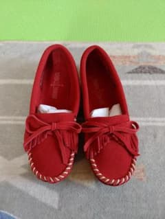 【値下げしました！！】MINNETONKA モカシン Red US5.5のサムネイル
