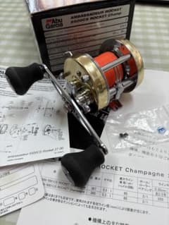 アブガルシア アンバサダー 5500CS ロケット シャンパン Abu - メルカリ