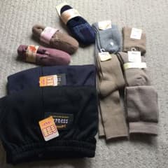 靴下4足 ルームシューズ3足 起毛パンツ2本(あったかセット)のサムネイル