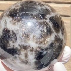 モリオン（黒水晶）超大丸玉 80mm 多箇所レインボー輝きあり 天然石