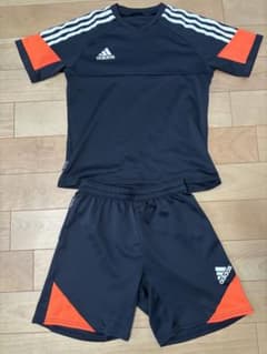 adidasジャージセットアップ ジュニアのサムネイル