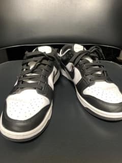 NIKE DUNK LOWのサムネイル
