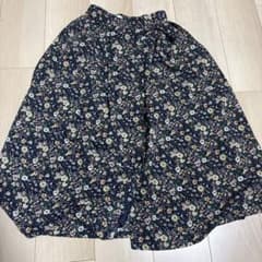 axes femme ネイビー 花柄 フレアスカートのサムネイル