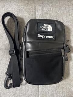 supremeノースフェイスショルダーバッグのサムネイル