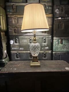 米軍 放出品 Trinity Lighting クリスタルガラス テーブルランプ 米軍 放出品 Trinity Lighting クリスタルガラス テーブルランプ