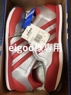adidas originalsのサムネイル