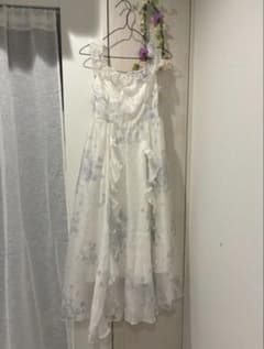 フラワープリント 白 水色 フリル付きロングドレス ワンピースSのサムネイル