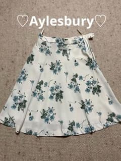 Aylesbury 花柄スカート ホワイト 11号　クリーニング済　裏地ありのサムネイル
