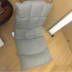 座椅子のサムネイル